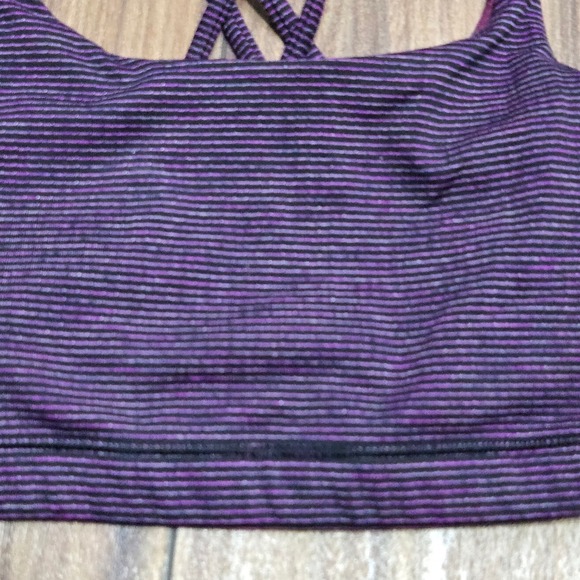 Athleta Girl XL 14 Purple Striped Strappy Back Upbeat Sports Bra 2.0 Activewear - Picture 2 of 6